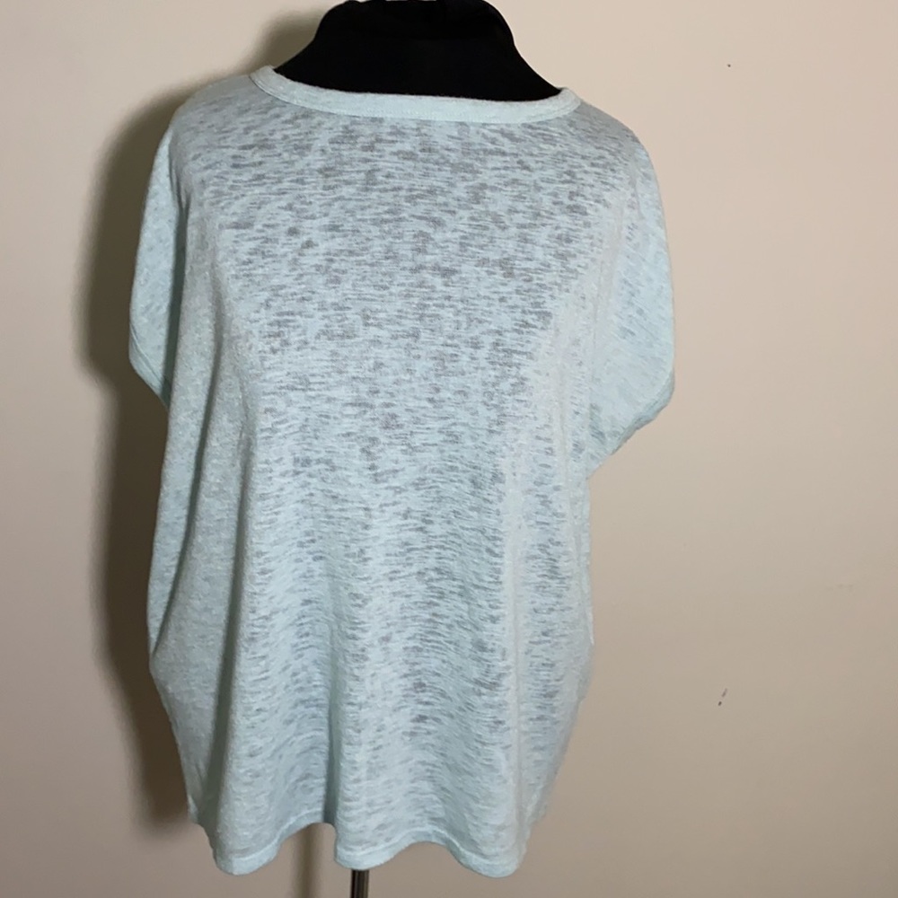 Forever 21 Top blue M plunge cut out back NWOT Open Back burnout like new